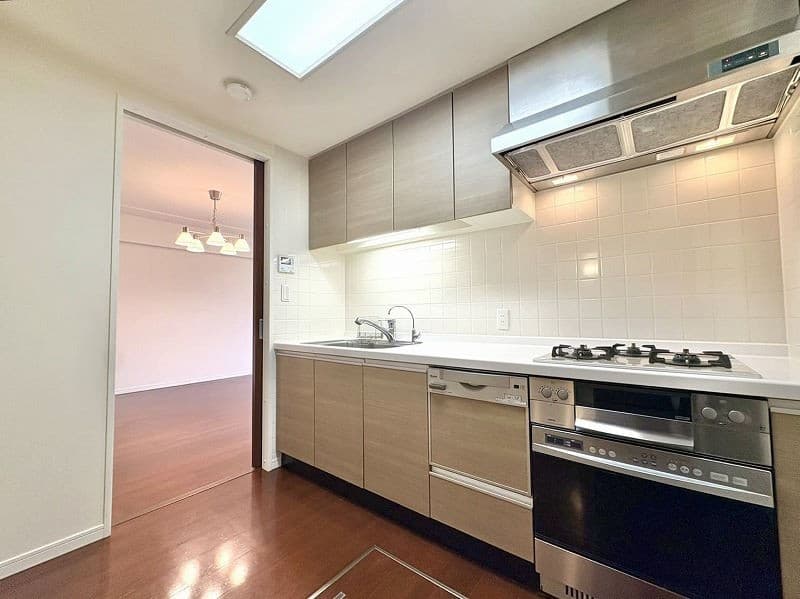 High Court Hamadayama 1-chome / Condominium, Tokyo photo 5