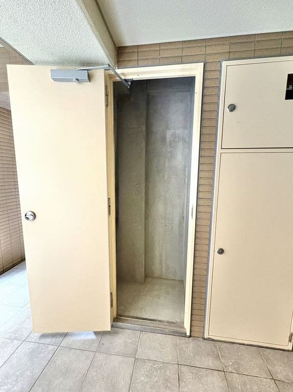 High Court Hamadayama 1-chome / Condominium, Tokyo photo 17