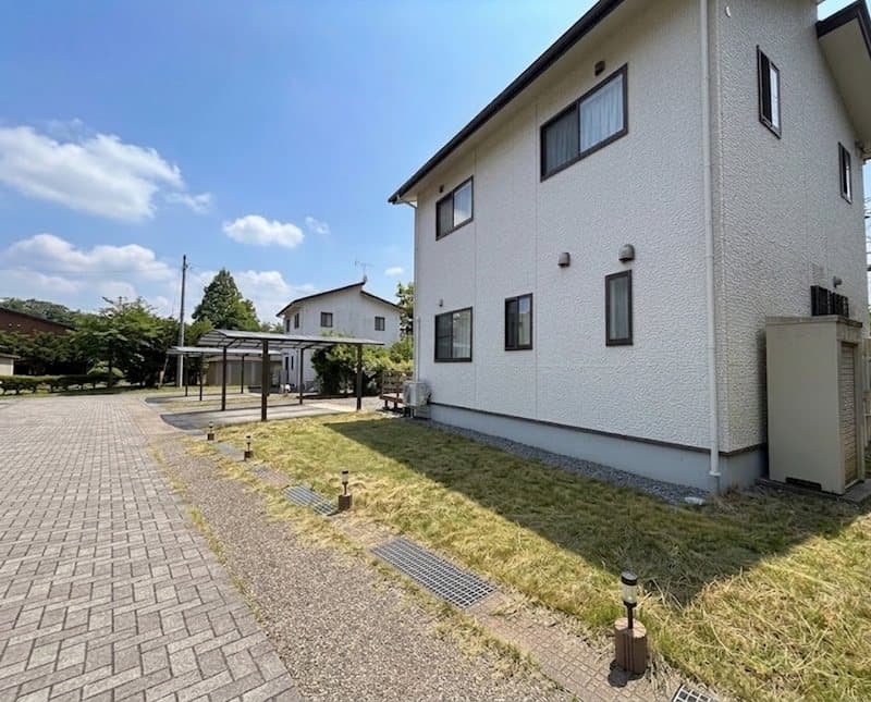 軽井沢町役場裏・貸別荘4棟、長野県 photo 3