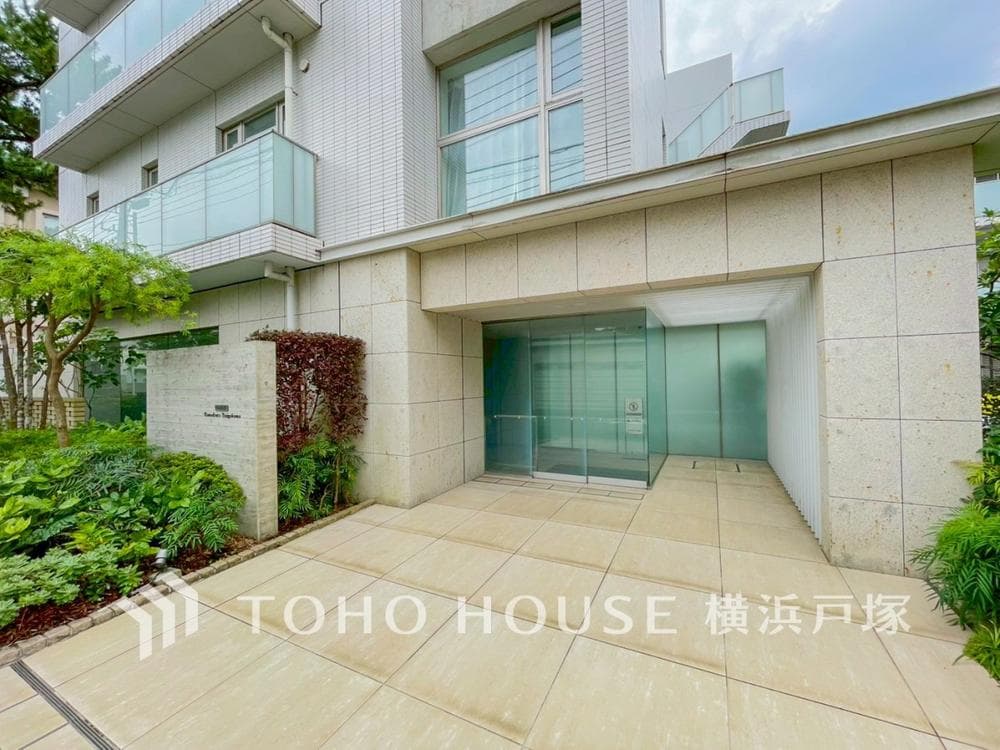 Detached House, Kamakura City, Kanagawa photo