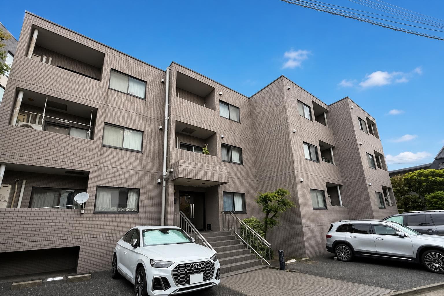 Cliffside Setagaya / Whole Apartment Building (20 units), Tokyo photo 2