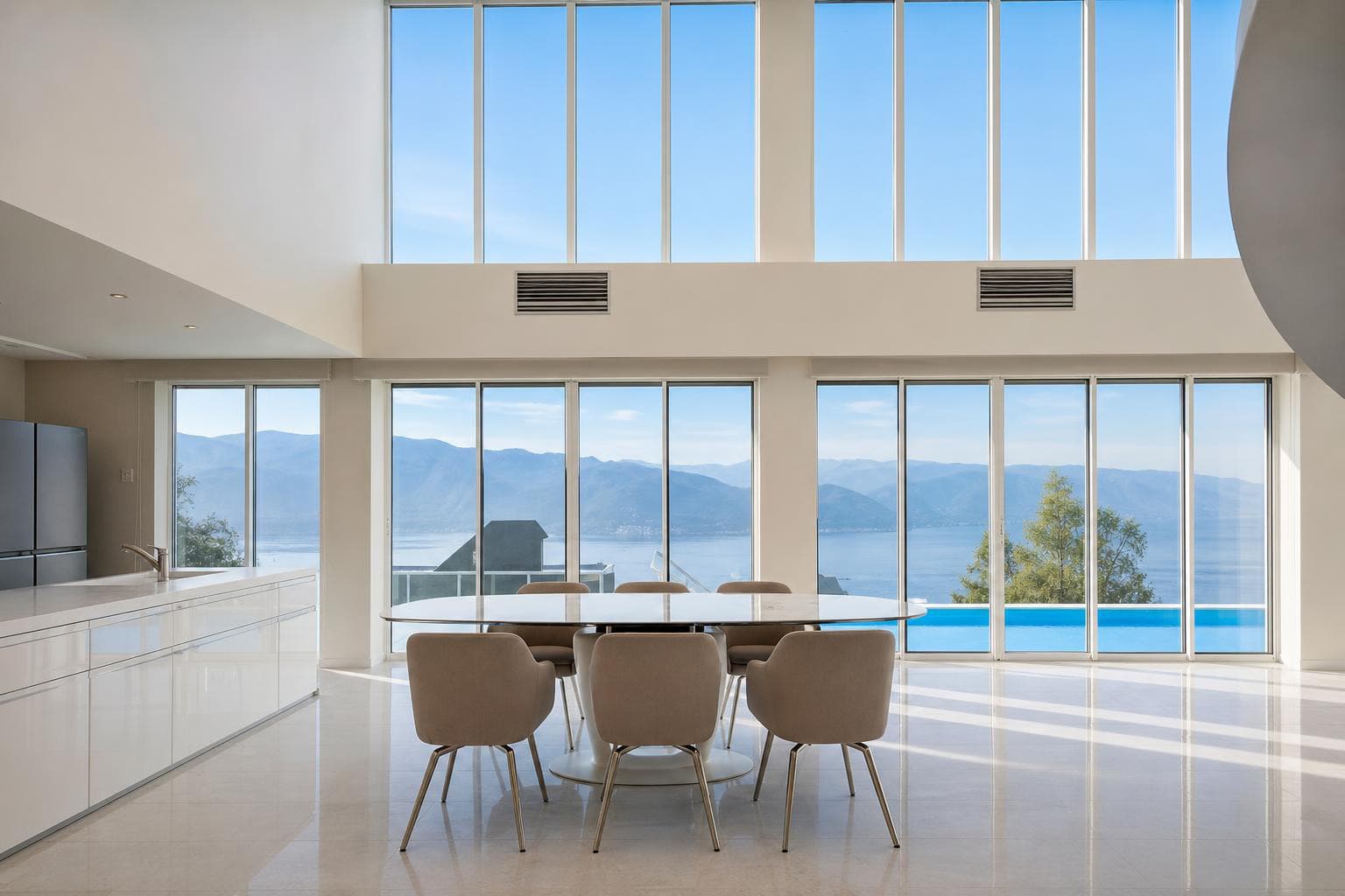 2LDK + 2 Storage Luxury Resort Villa | Ajiro, Atami, Shizuoka photo 4
