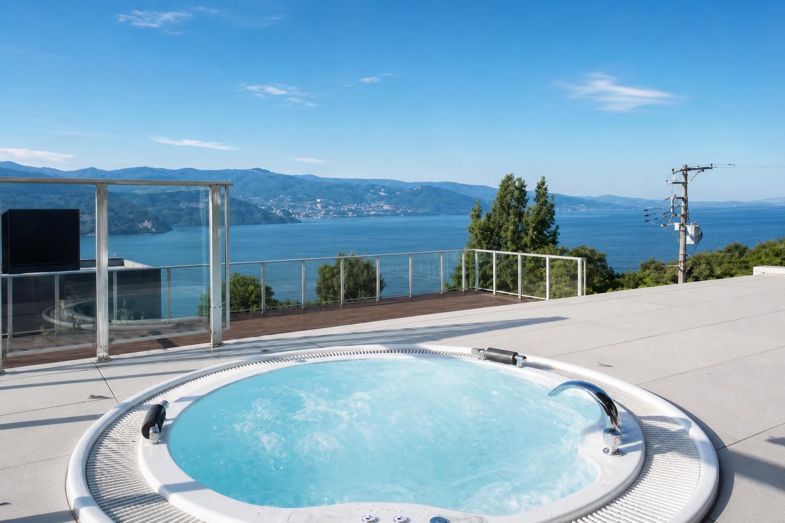 2LDK + 2 Storage Luxury Resort Villa | Ajiro, Atami, Shizuoka photo 6