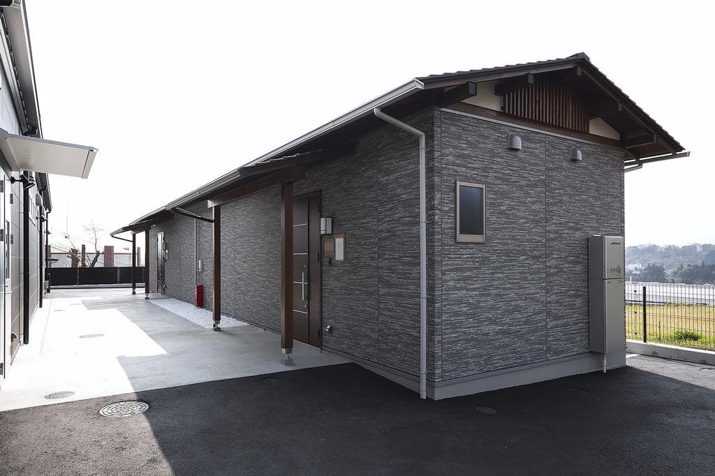Gobara / Business-Use Building (Currently a Ceremony Hall), Annaka photo 3