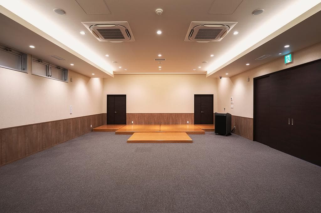 Gobara / Business-Use Building (Currently a Ceremony Hall), Annaka photo 4