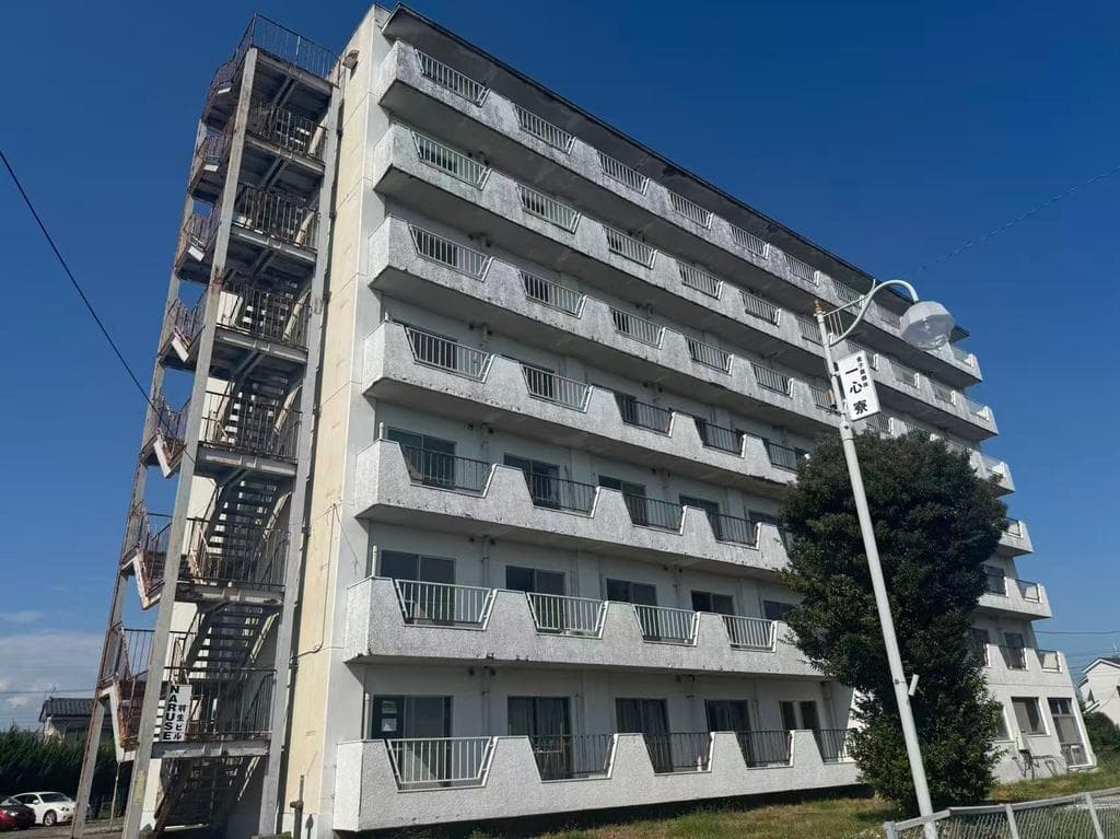 Oaza Hanyu / Whole Apartment Building (105 units), Hanyu photo 3