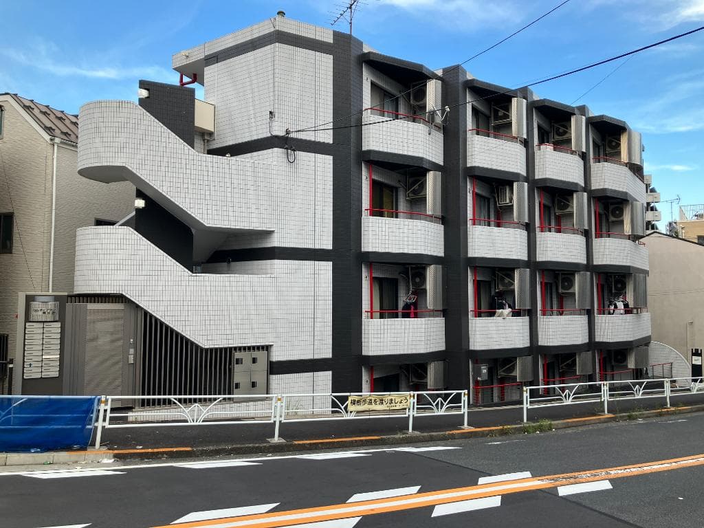 Ebisu 3-chome / Whole Apartment Building (20 units), Tokyo photo
