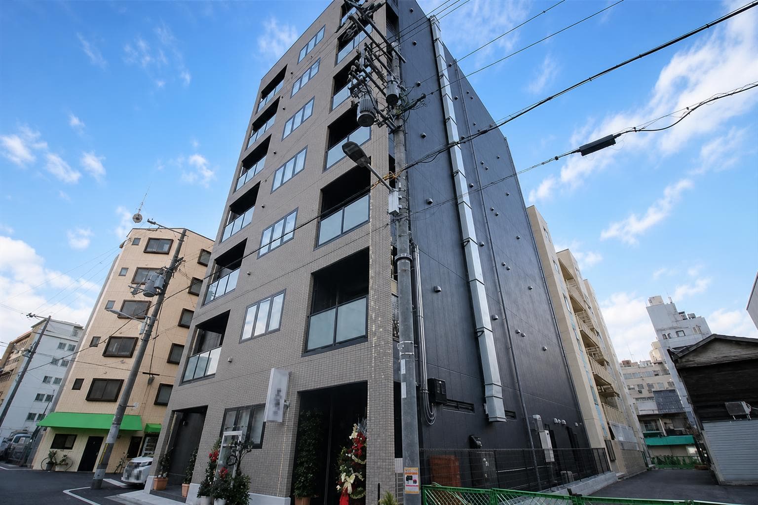 Haginochaya 1-chome / Whole 7-Storey Building (Minpaku), Osaka photo 2
