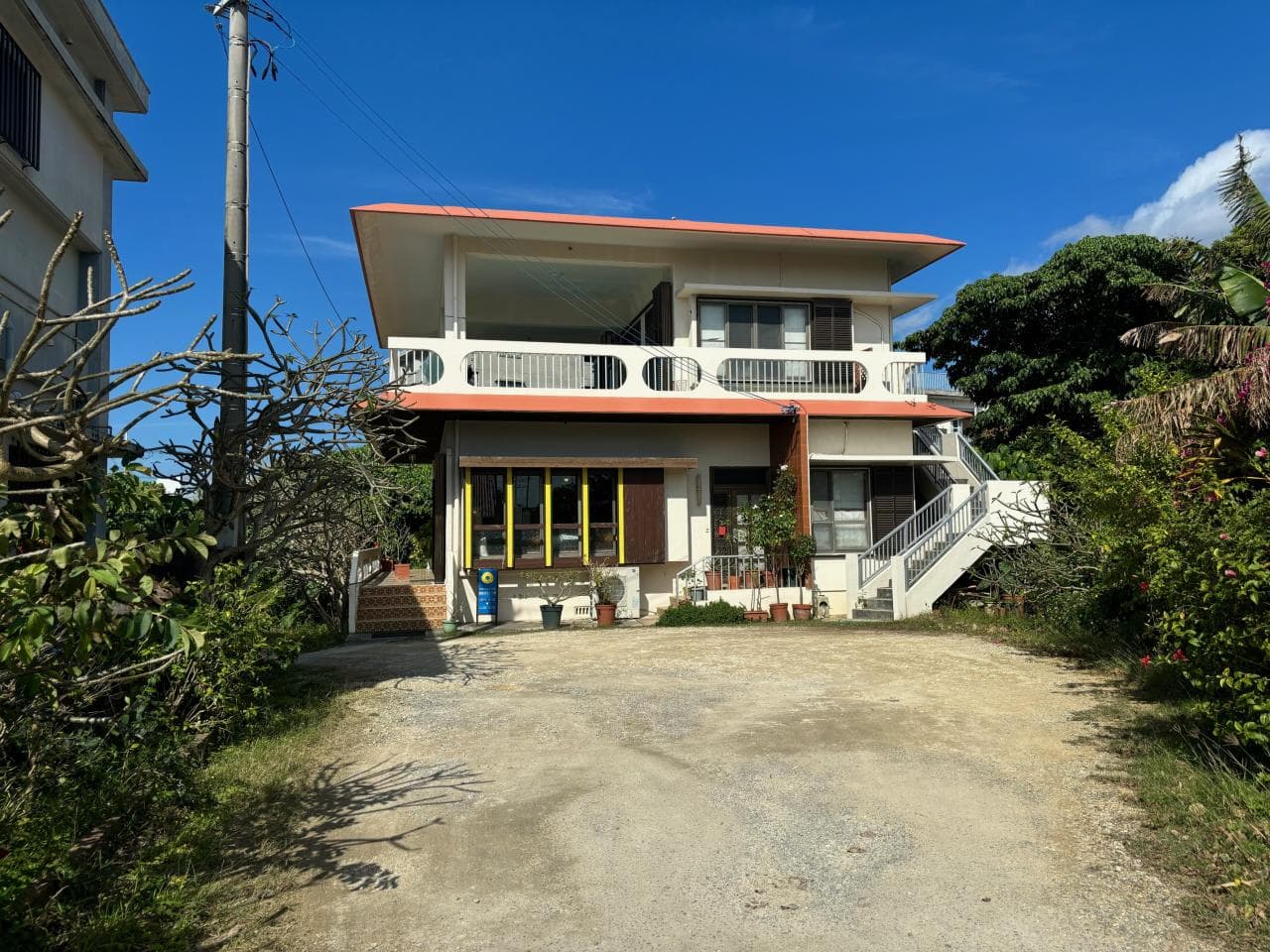 Hirae / House with Shop (2F 1LDK), Ishigaki
