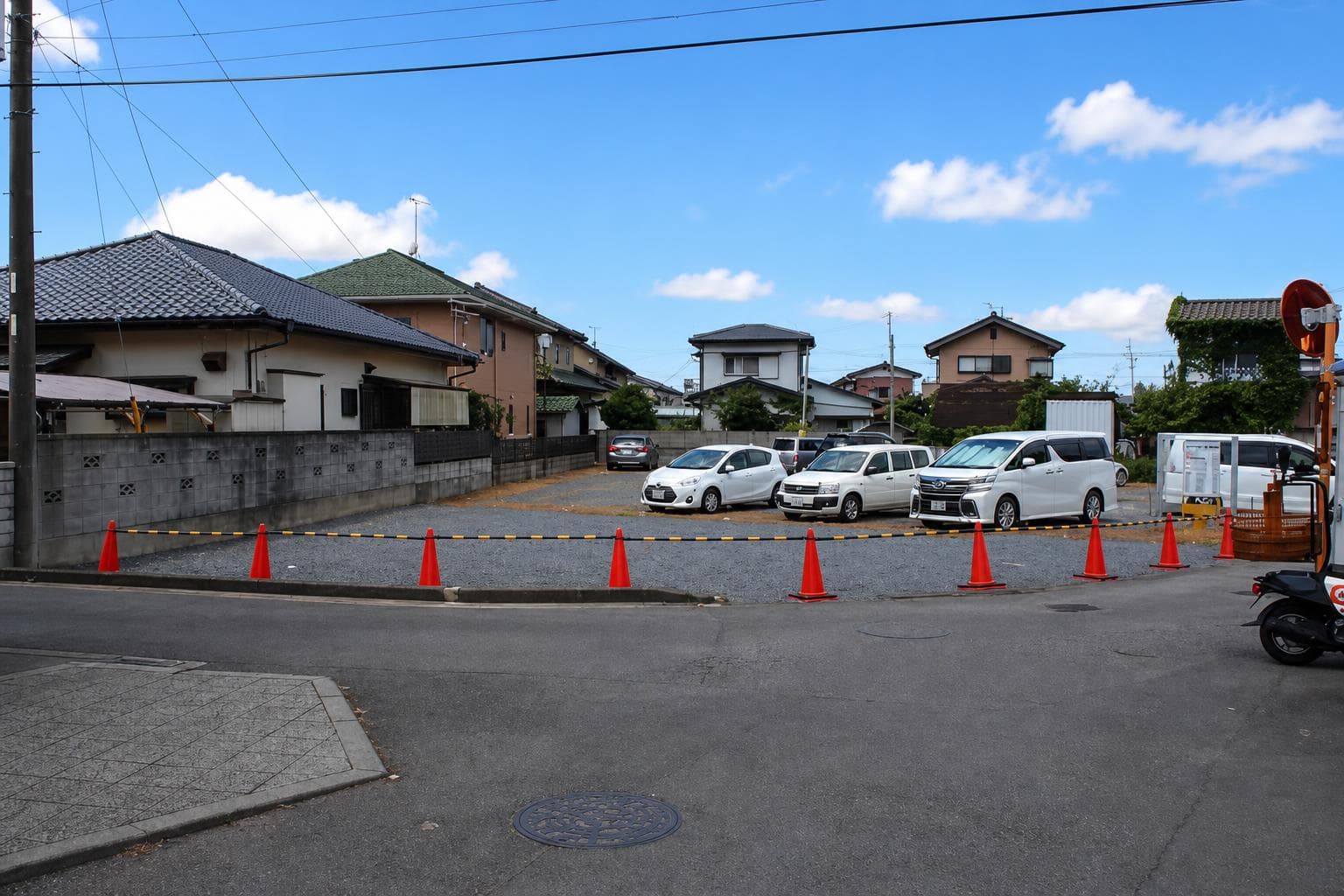 CREO V Building / Retail & Office Building, Mito photo 8