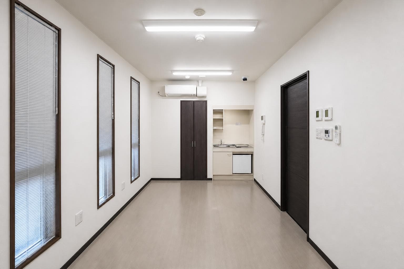 Gobara / Business-Use Building (Currently a Ceremony Hall), Annaka photo 5