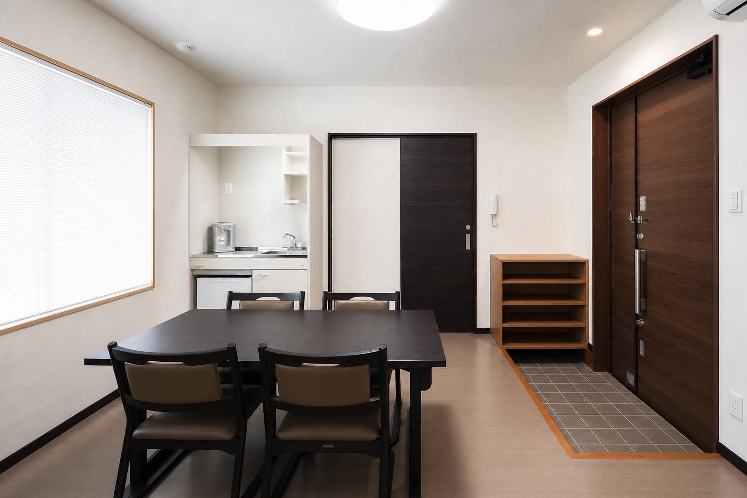 Gobara / Business-Use Building (Currently a Ceremony Hall), Annaka photo 7