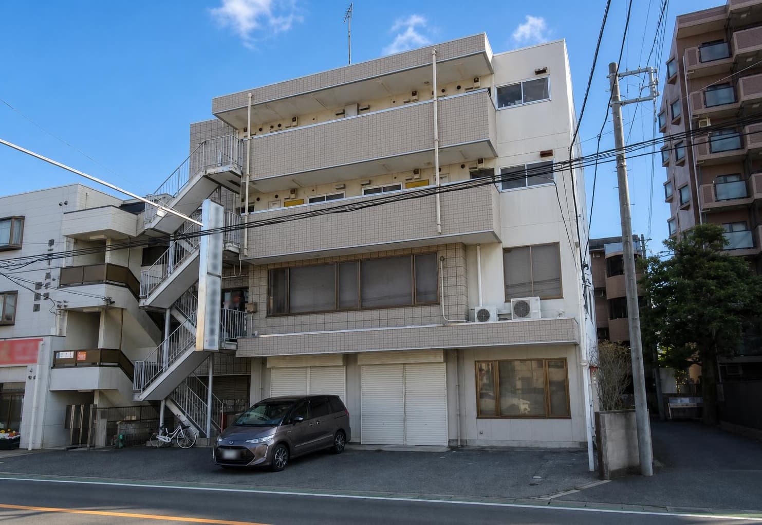 Tsudanuma Building / Office & Residential Building, Funabashi photo