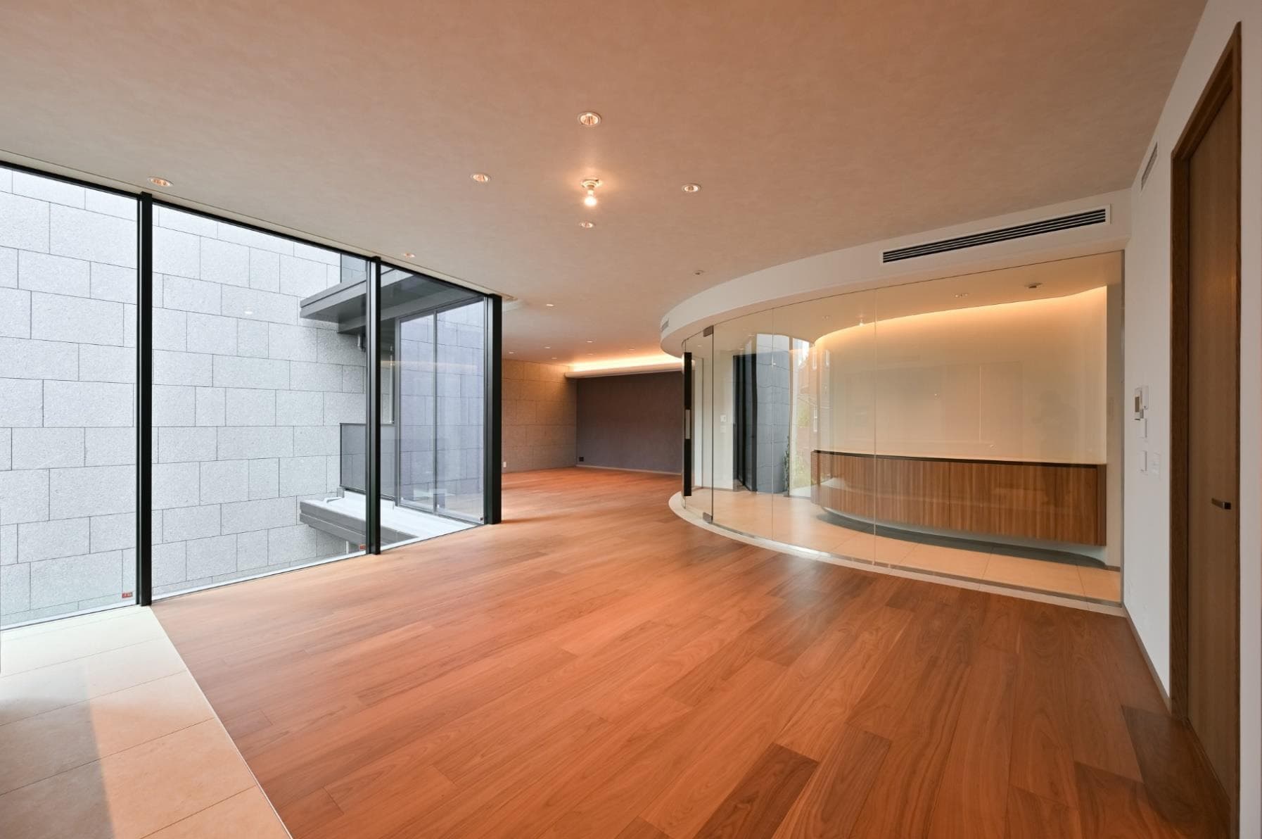 Palais Royal Ichigaya / 3LDK Condominium, Tokyo photo