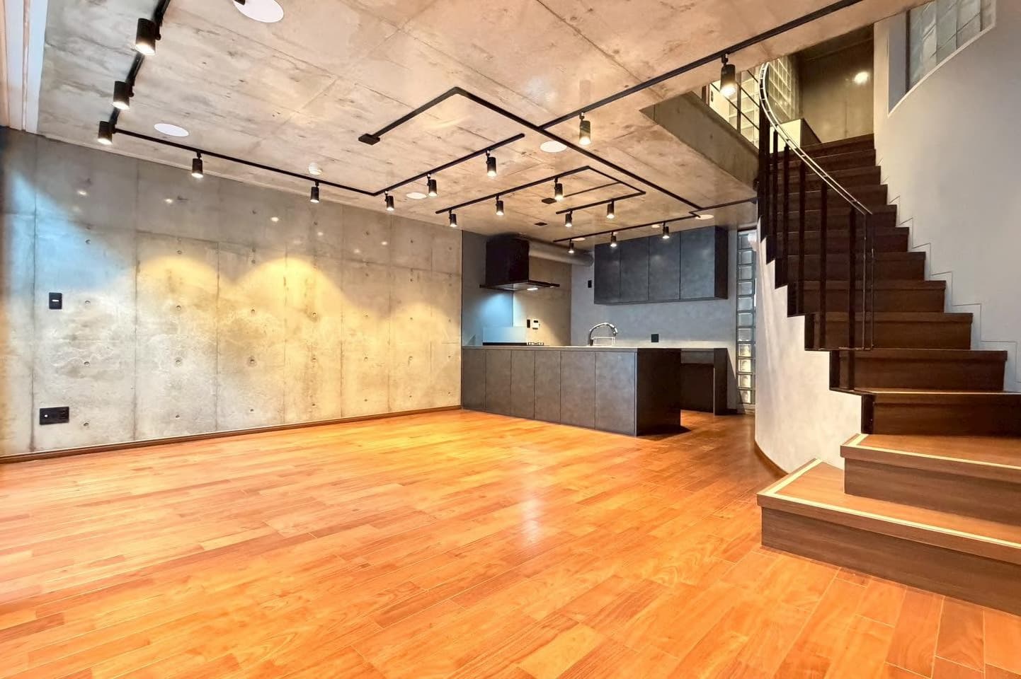 Excellage Jingumae / 2LDK Condominium, Tokyo photo 2