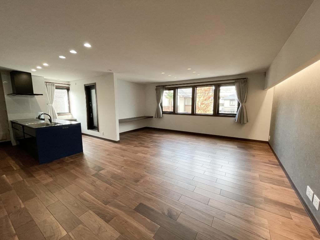 Hirotacho / 4SLDK House with Built-in Garage, Nishinomiya photo 2
