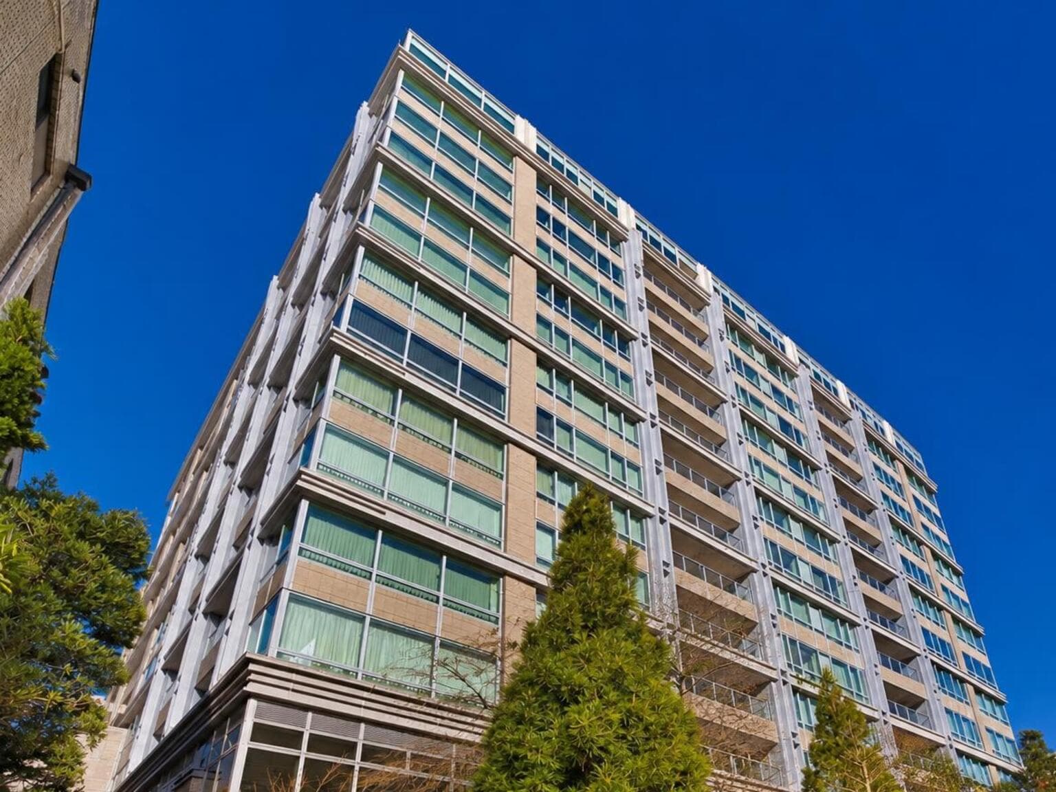 Park Court Chiyoda Yonbancho, 12F Southeast-Facing 3LDK