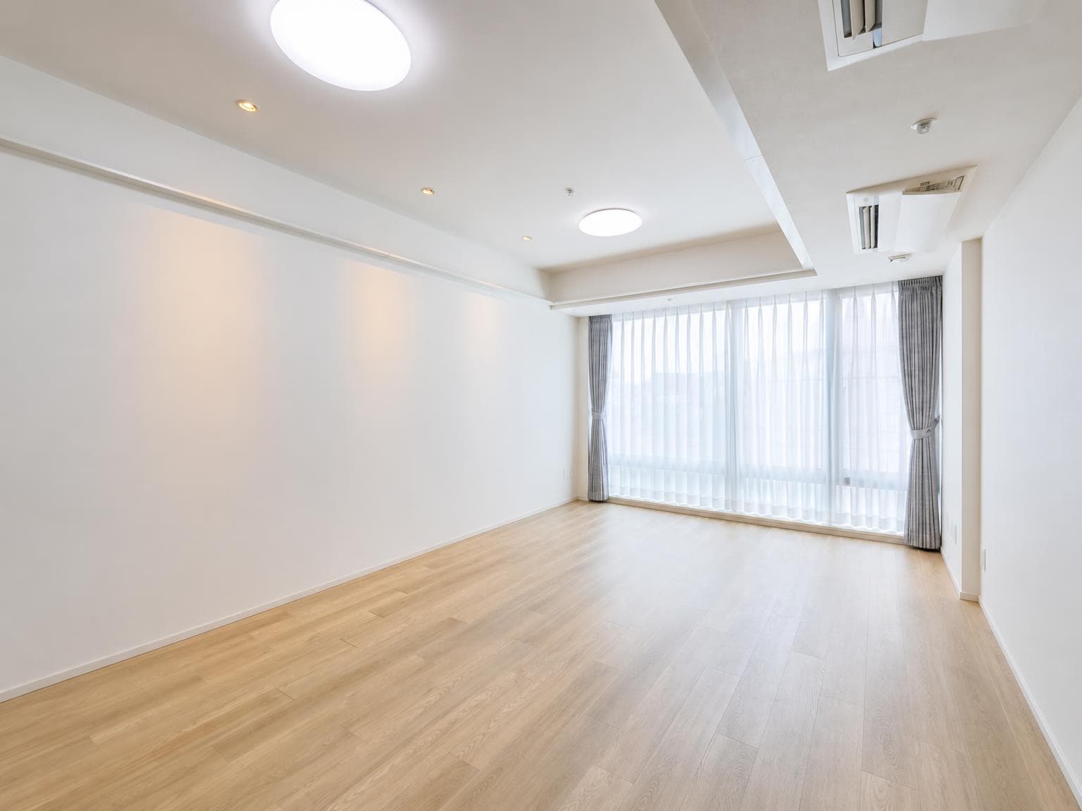 Park Court Chiyoda Yonbancho, 12F Southeast-Facing 3LDK photo 3