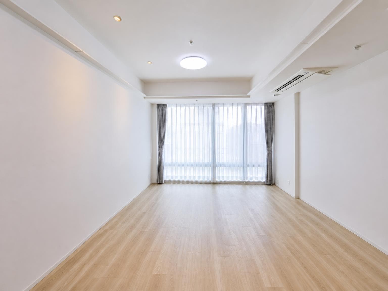 Park Court Chiyoda Yonbancho, 12F Southeast-Facing 3LDK photo 4