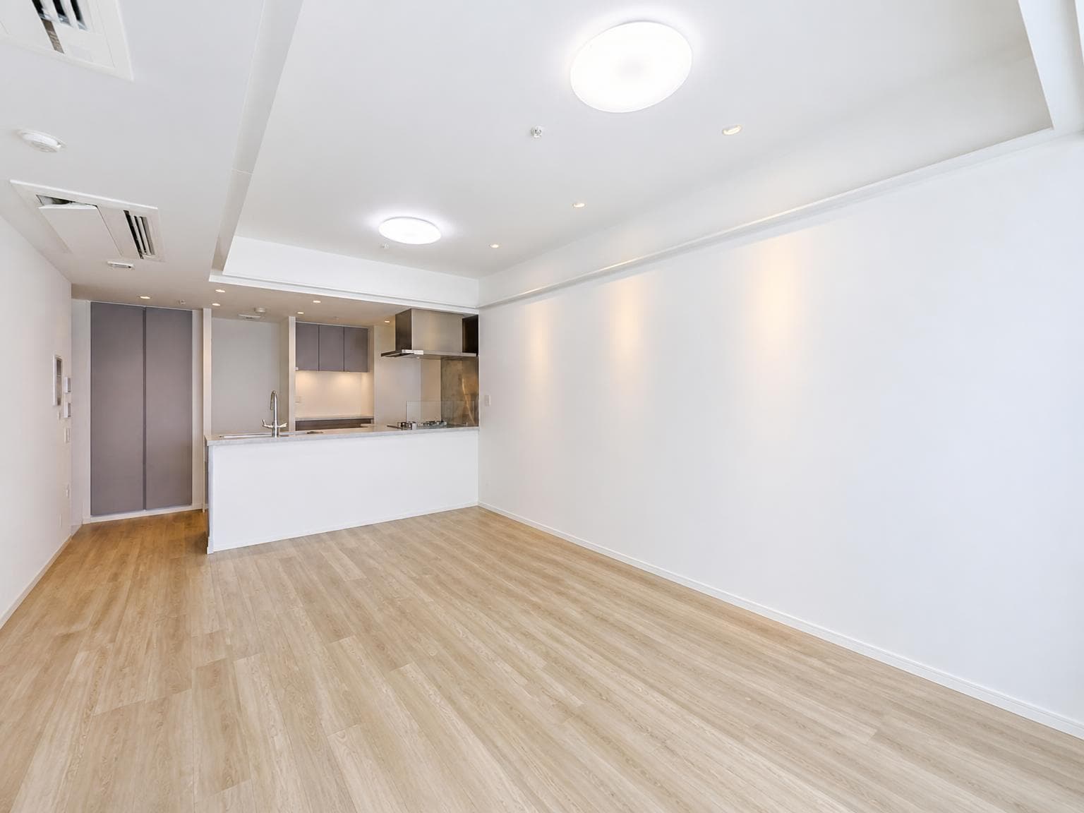 Park Court Chiyoda Yonbancho, 12F Southeast-Facing 3LDK photo 5