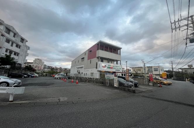 Madanbashi / 3-Storey House, Tomigusuku photo 3