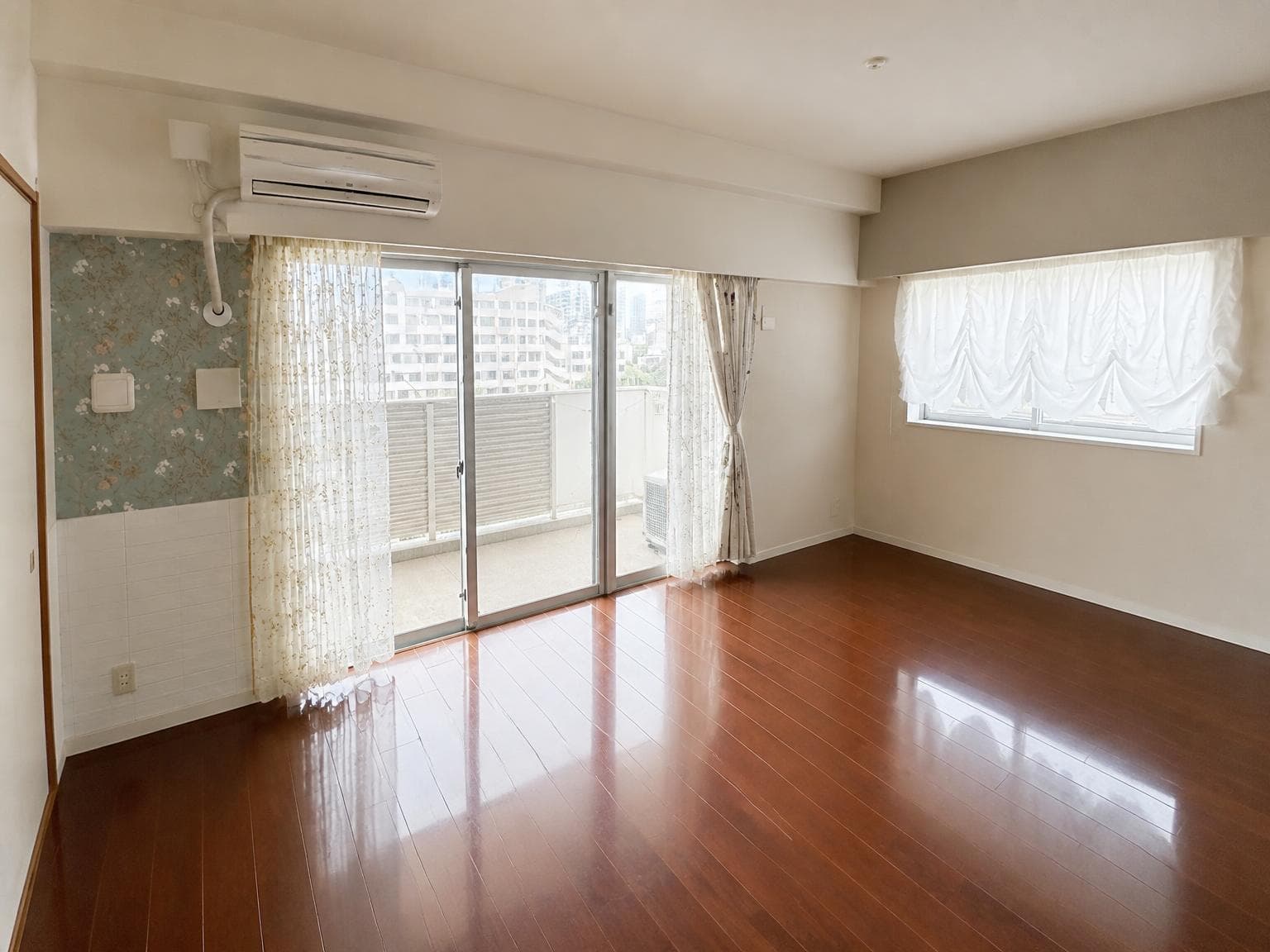 Condominium / 4LDK, Kobe photo 3
