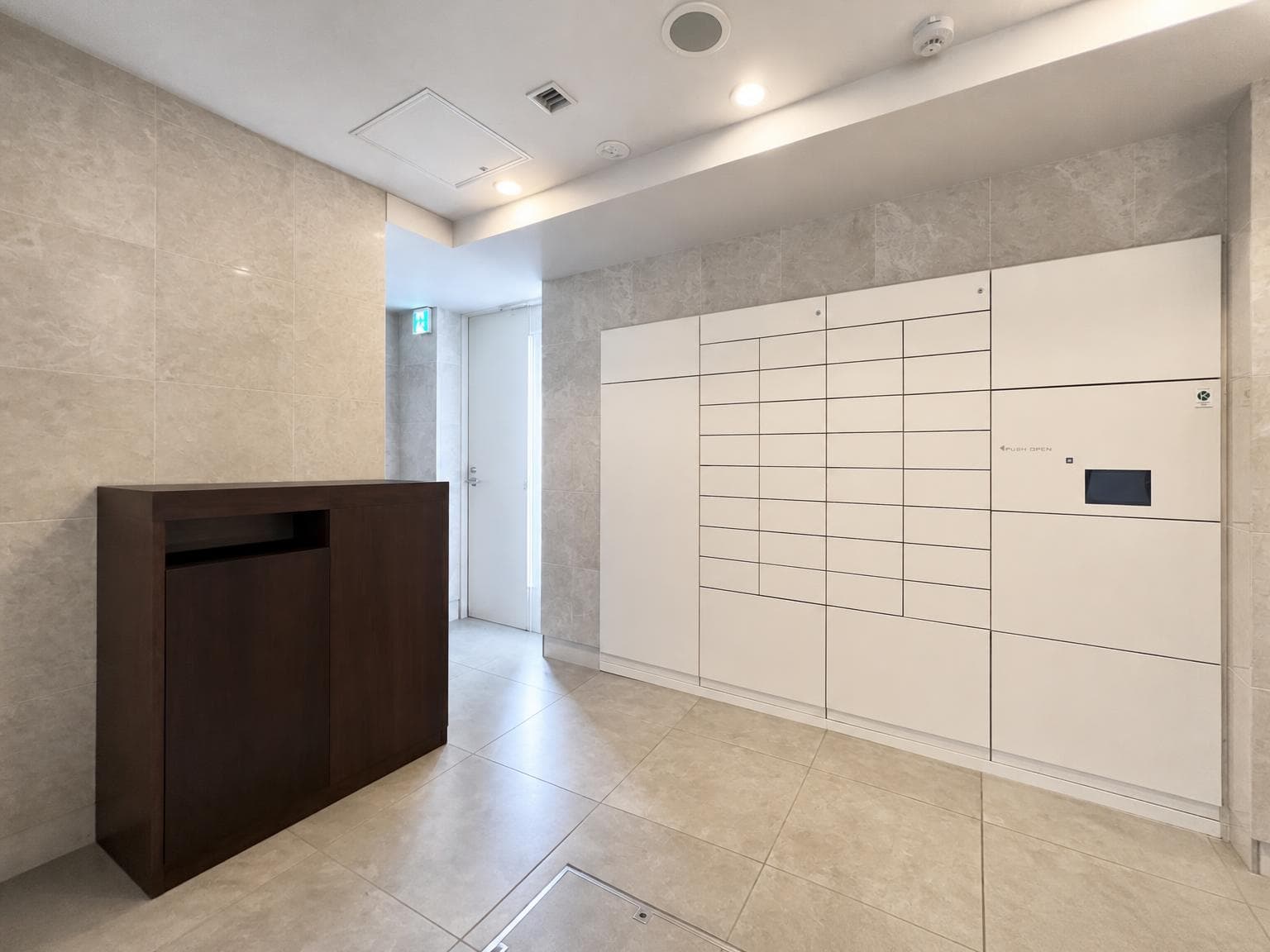 Luxury Condominium / 3LDK, Sapporo photo 4