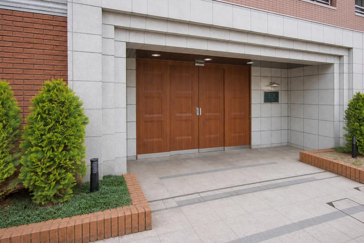 Alvalore Nishigahara / Condominium, Tokyo photo 2