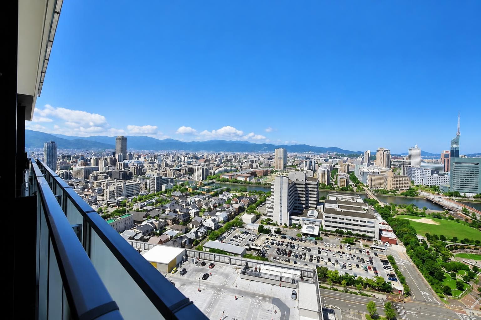 The Parkhouse Fukuoka Towers WEST / 2LDK, Fukuoka photo 2