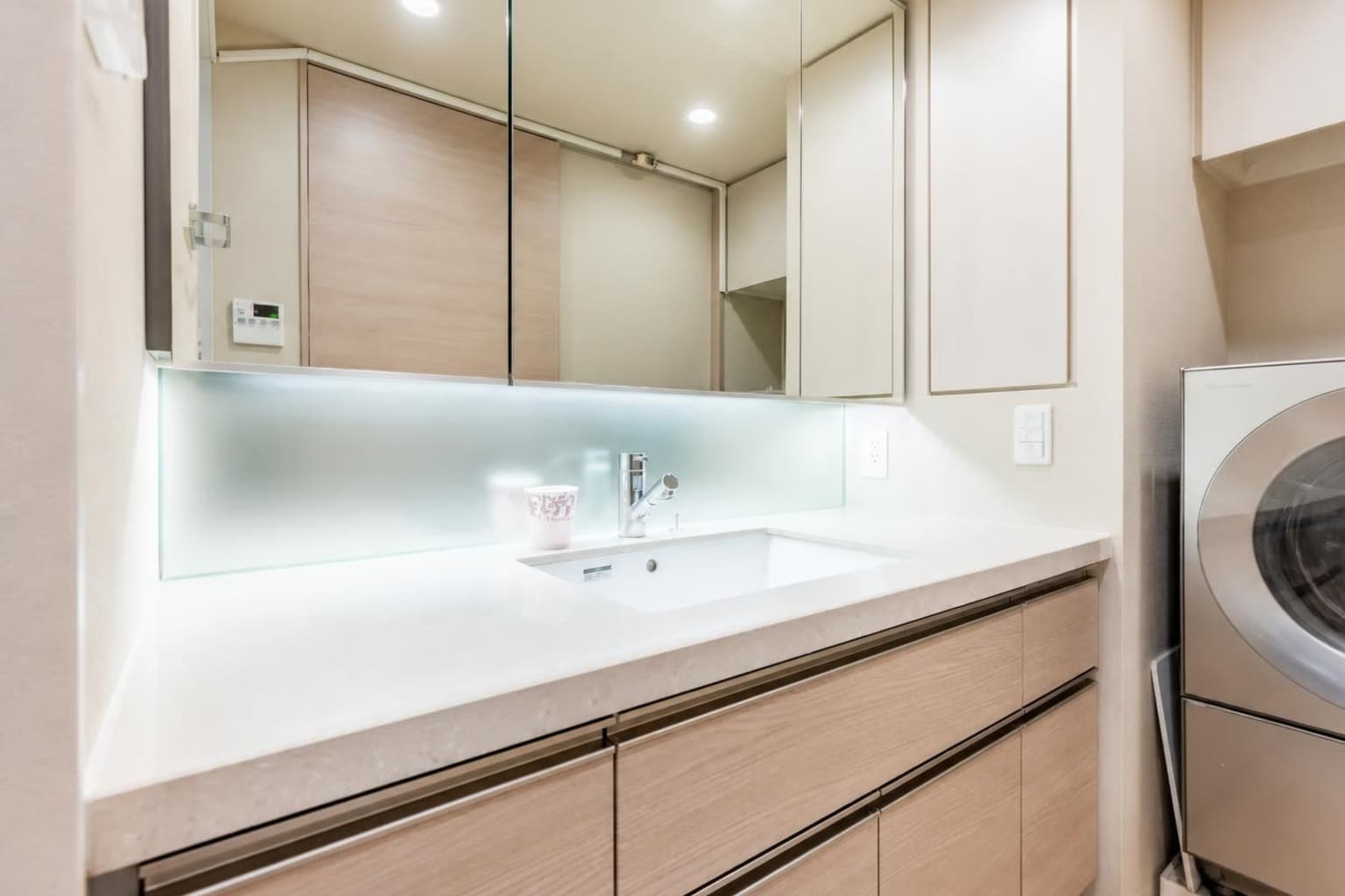 Brillia Tower Nishijin – 13th-Floor Corner Residence photo 7