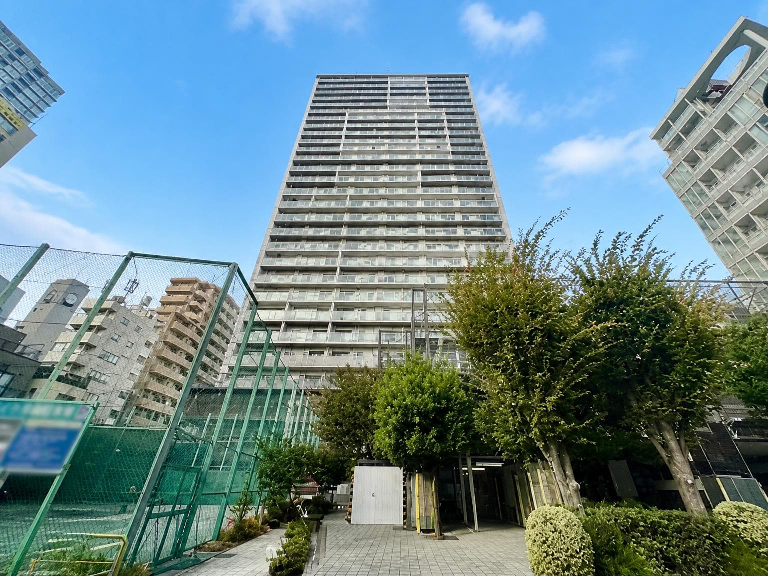 Tower Condo / 2LDK, Shinjuku Ward, Tokyo photo 9