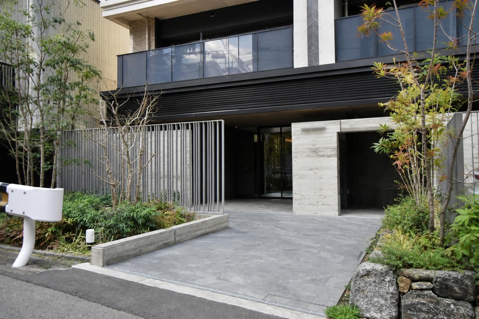 Le Jade Tanimachi 5-chome / Luxury Condominium, Osaka photo 3