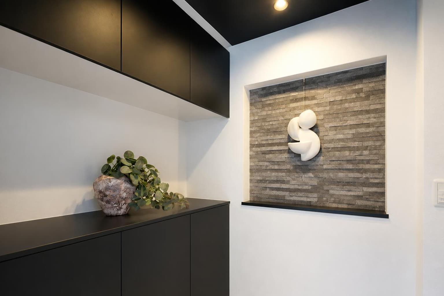 Cosmo Karasuma Oike Grace Forme / Condominium, Kyoto photo 7