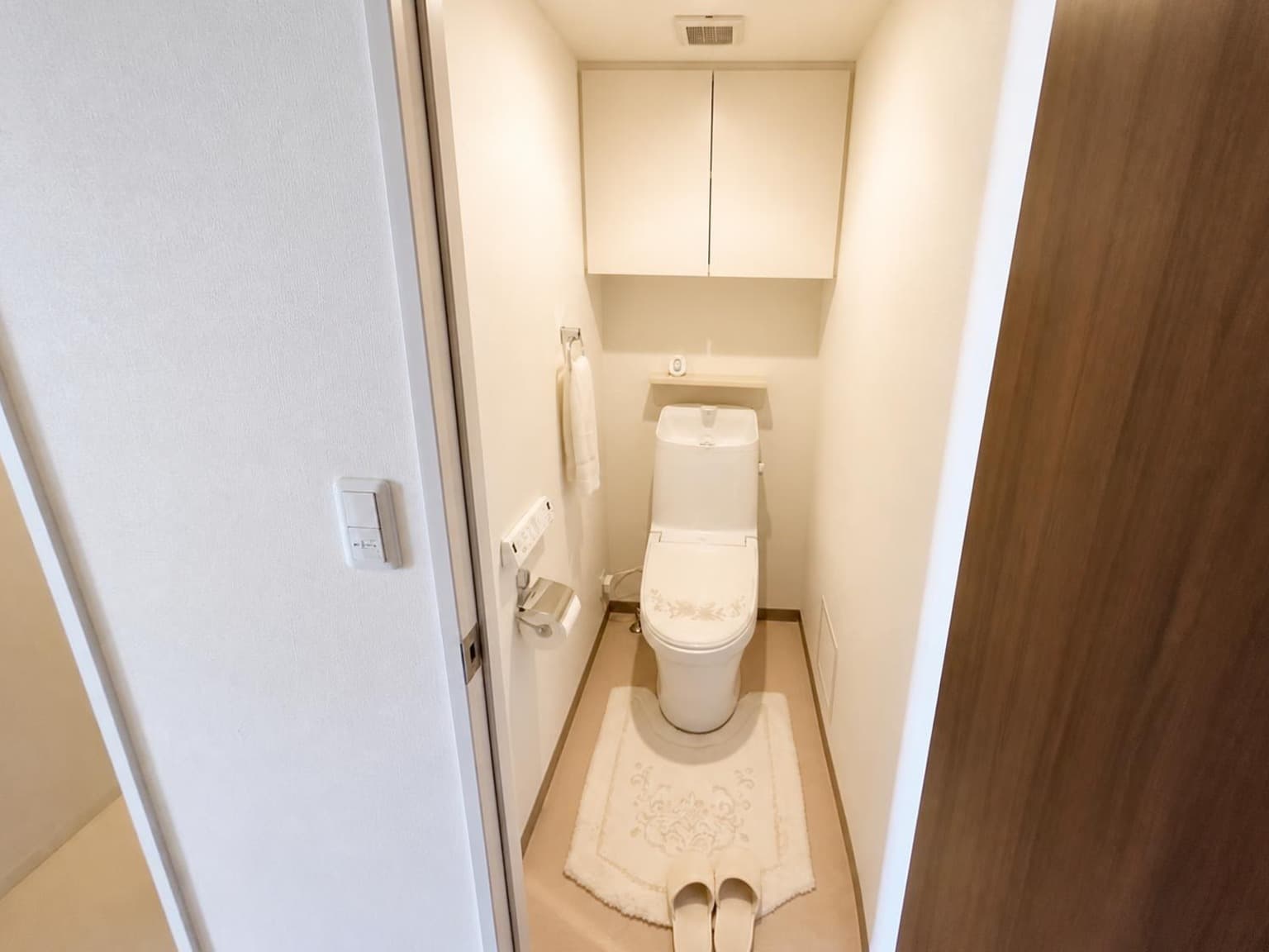 Park Tower Higashi-Nakano / Condominium, Tokyo photo 3