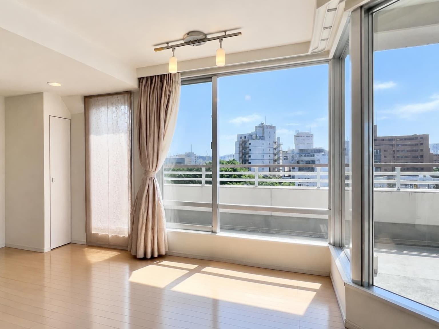 Mansion, Naha City, Okinawa photo 4