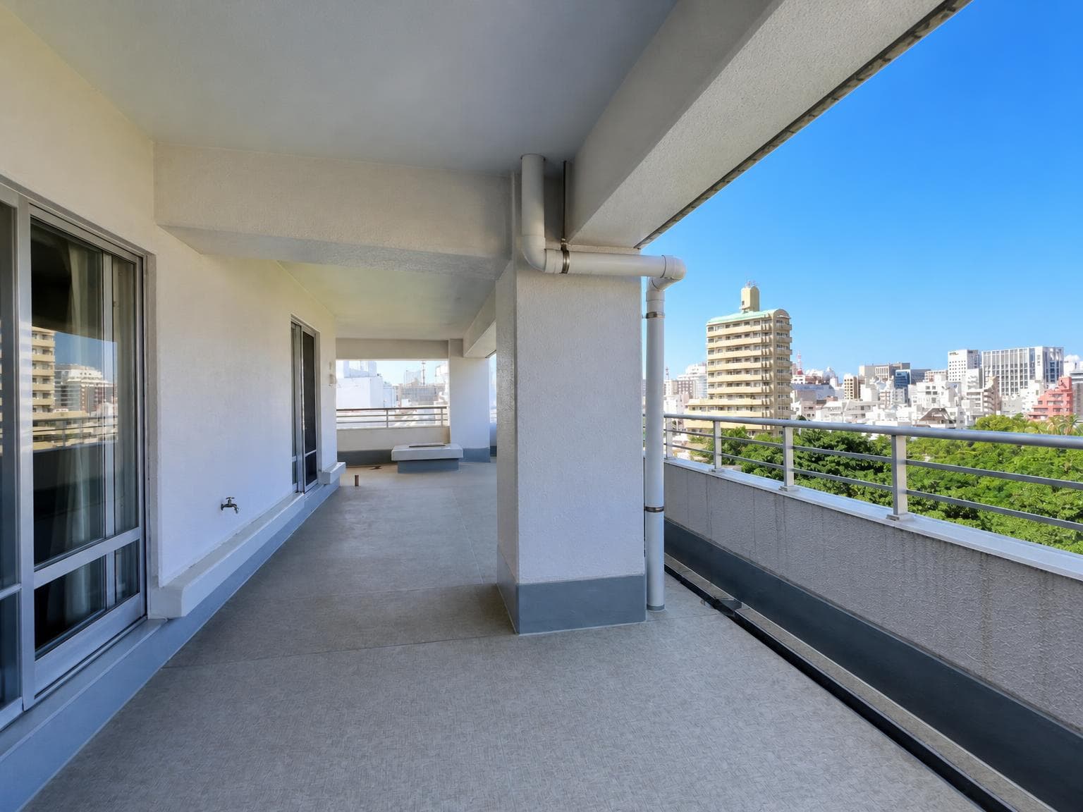 Mansion, Naha City, Okinawa photo 9