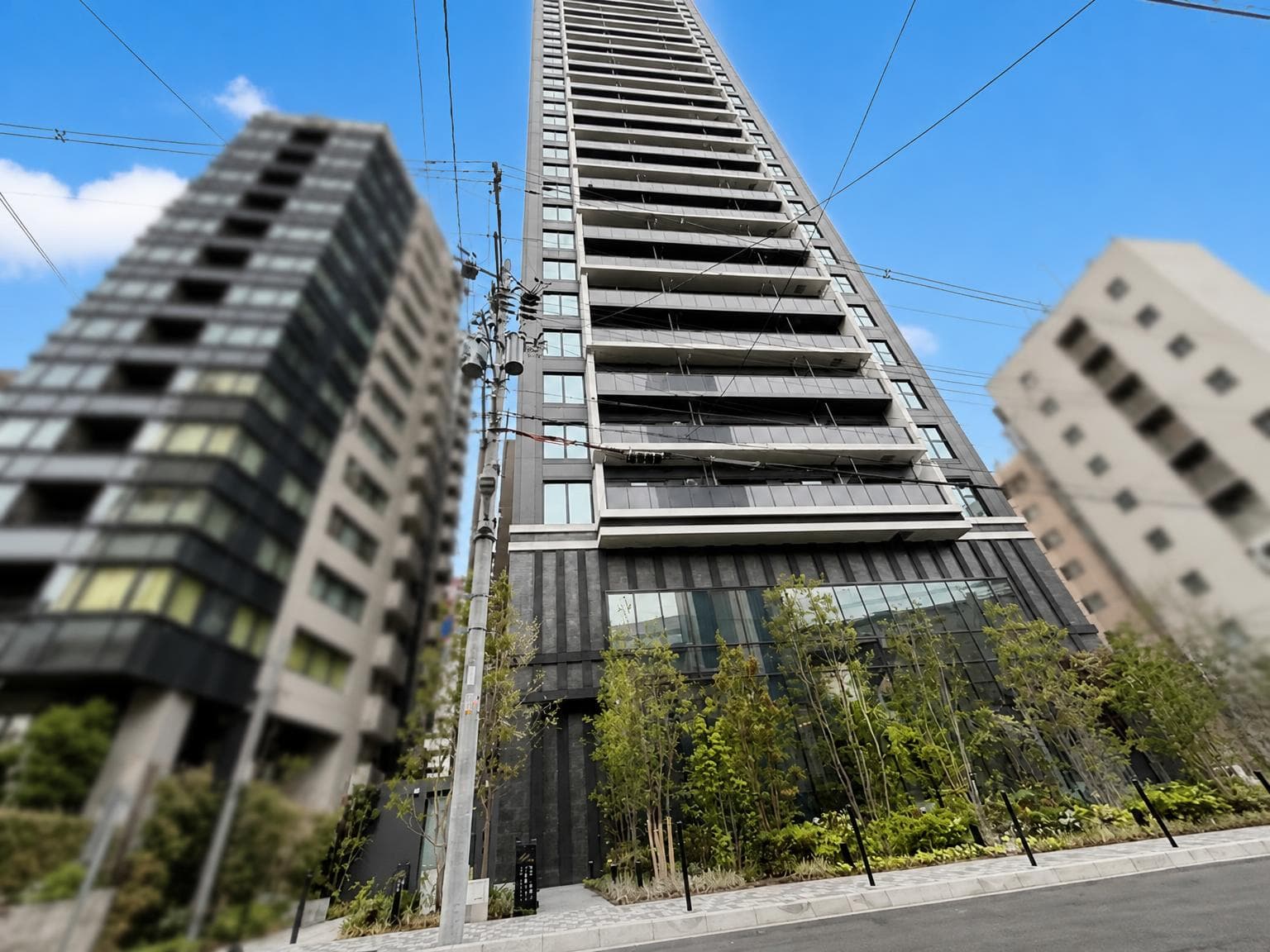 Geo Tower Sakaisuji-Honmachi / Condominium, Osaka photo