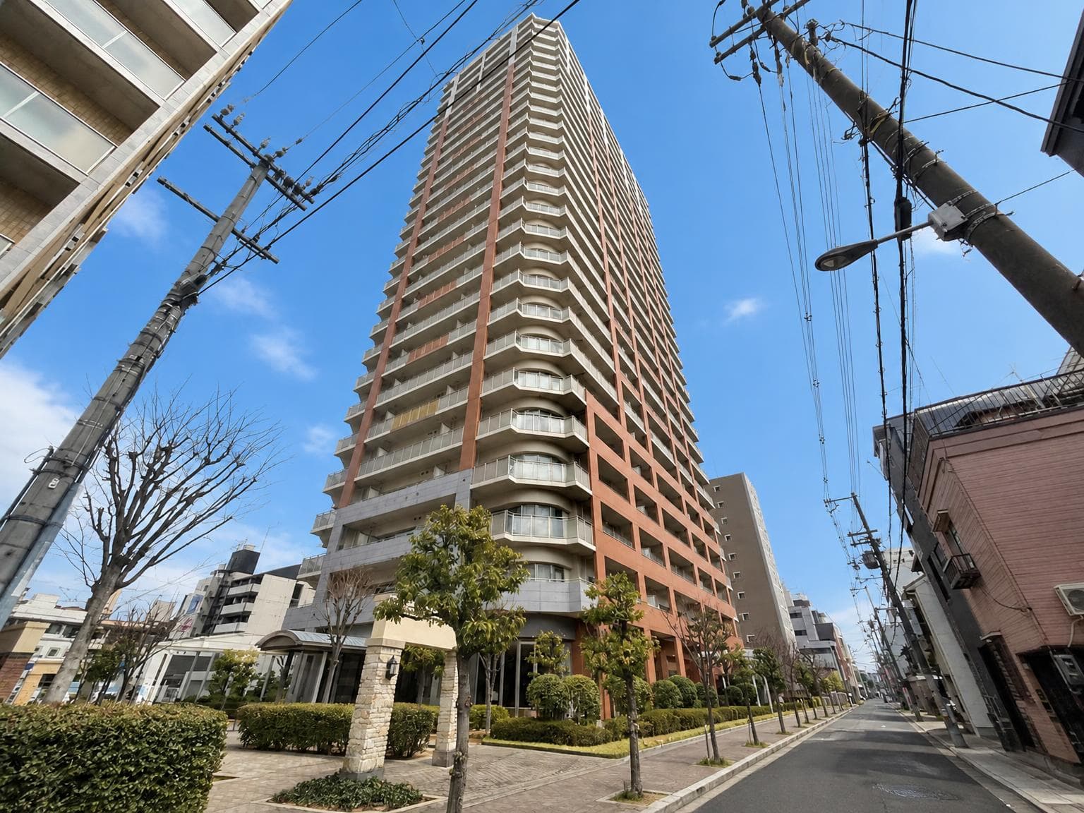 Maison d'Or Miyakojima Sunlight Tower / Condominium, Osaka