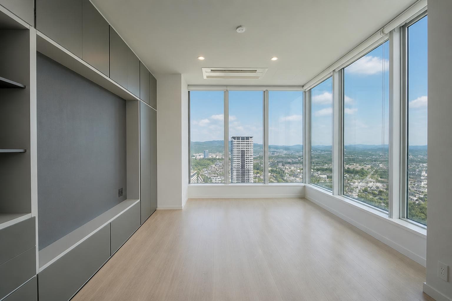 Cielia Tower Senri-Chuo / 3LDK, Osaka photo