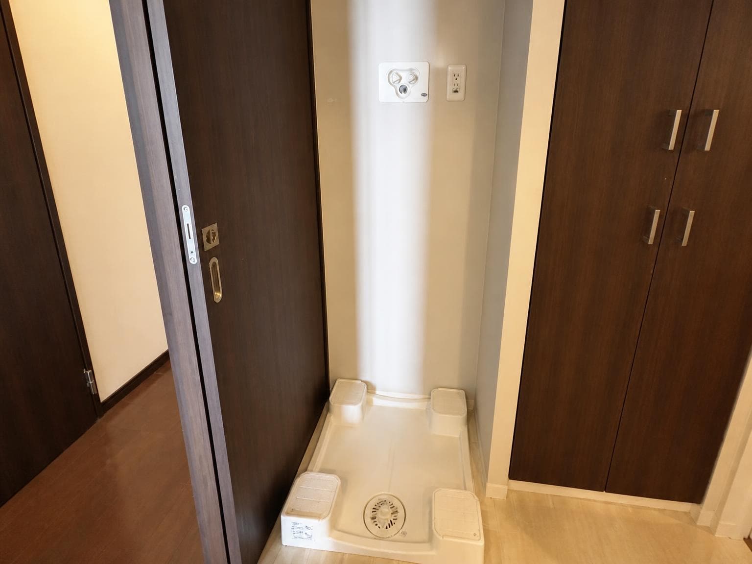 St. Place Tower / Condominium, Osaka photo 7