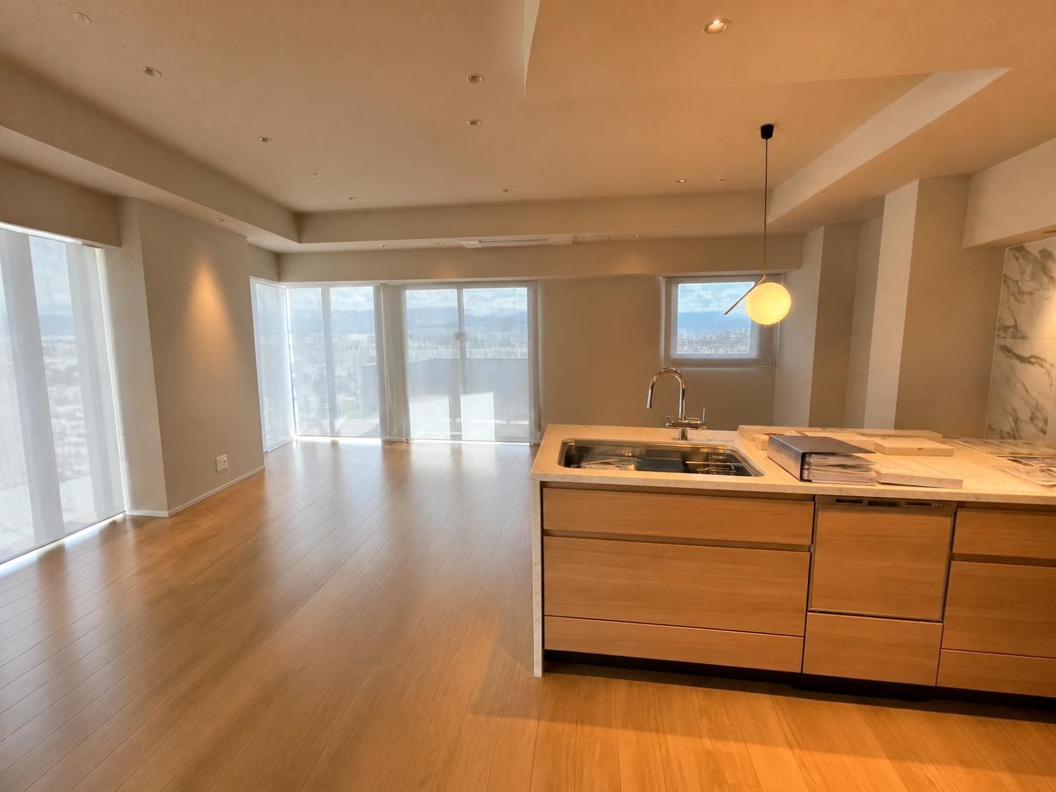 Luxury Tower Condo / 3LDK, Fukuoka City, Fukuoka photo 6