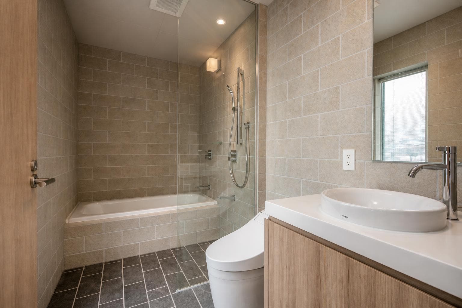 Kaku Place 501 Furano Penthouse photo 4