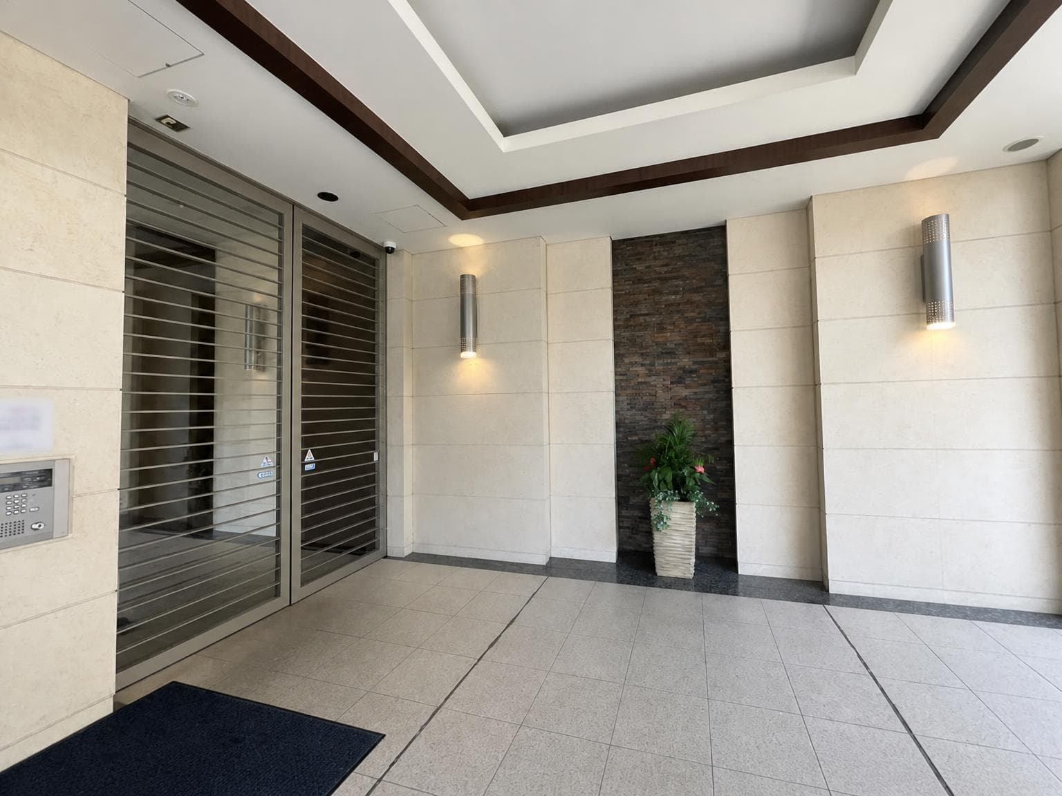 Residence Tower Uehommachi, Osaka photo 2