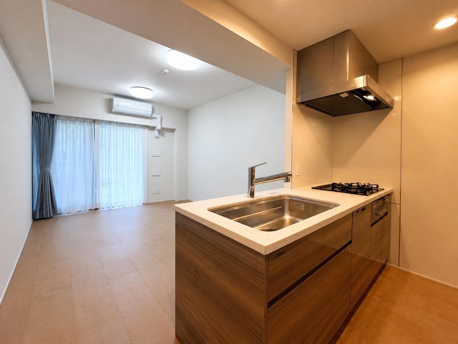 Open Residencia Kichijoji Honcho Terrace / Condominium, Tokyo photo 7