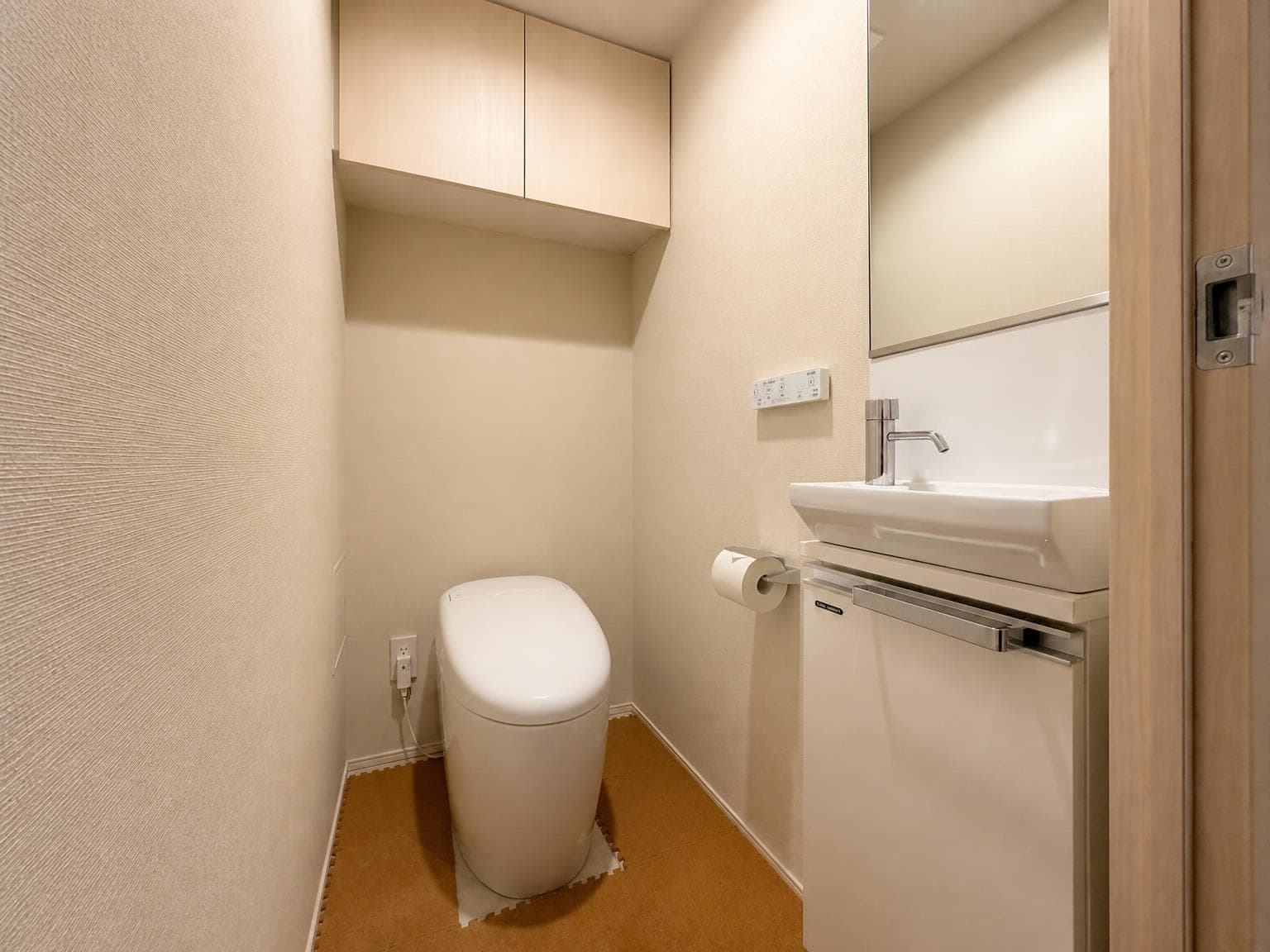 Open Residencia Kichijoji Honcho Terrace / Condominium, Tokyo photo 9