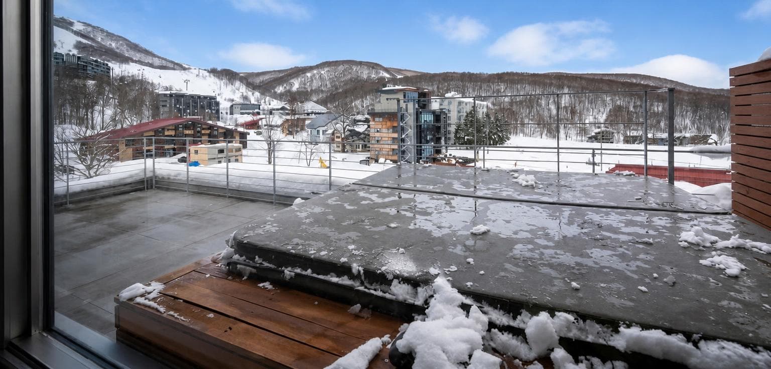 Yama Shizen East 601 Penthouse