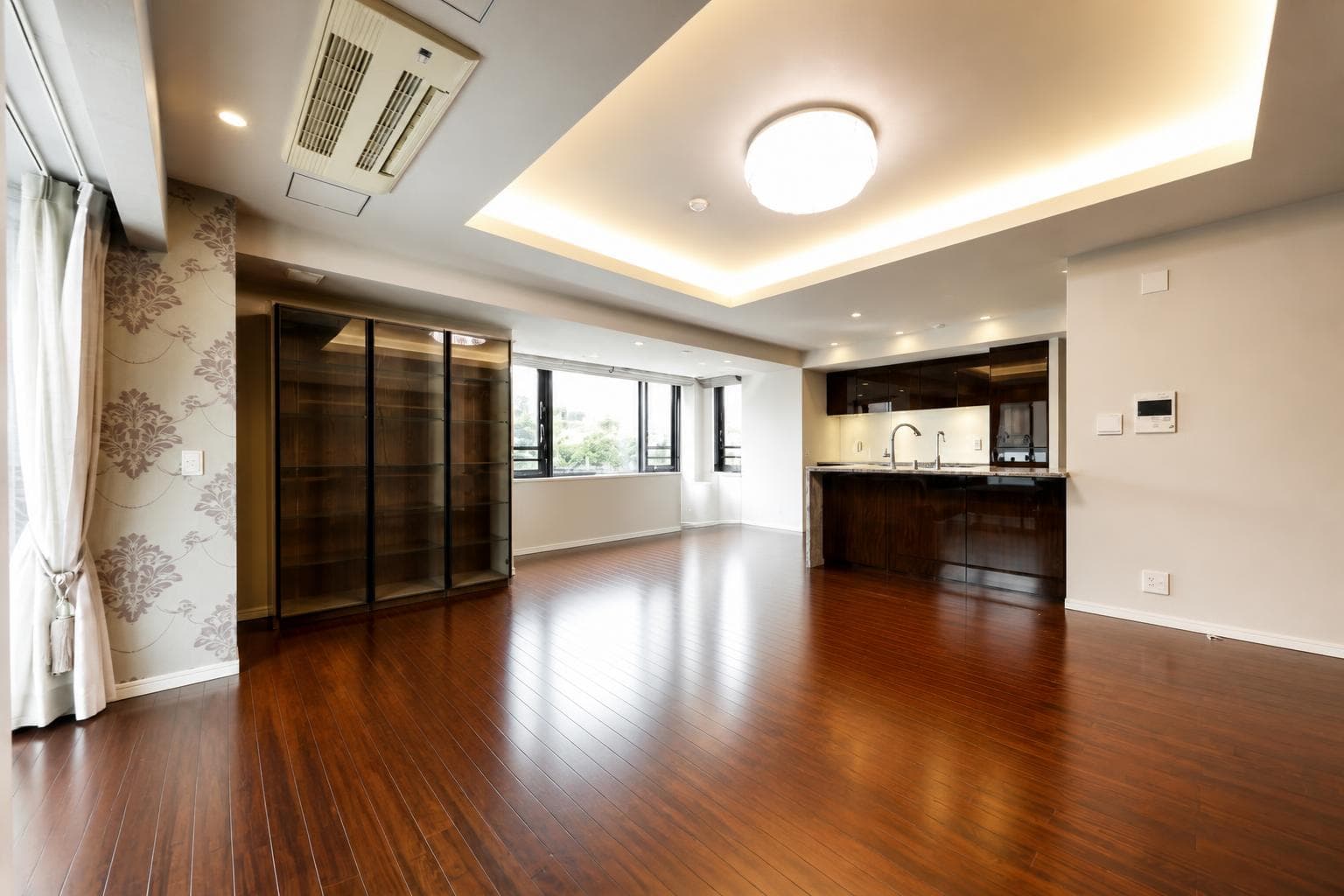 Mansion / 3LDK, Minato Ward, Tokyo, 3F (The Parkhouse Gran Azabu Sendaizaka) photo 2