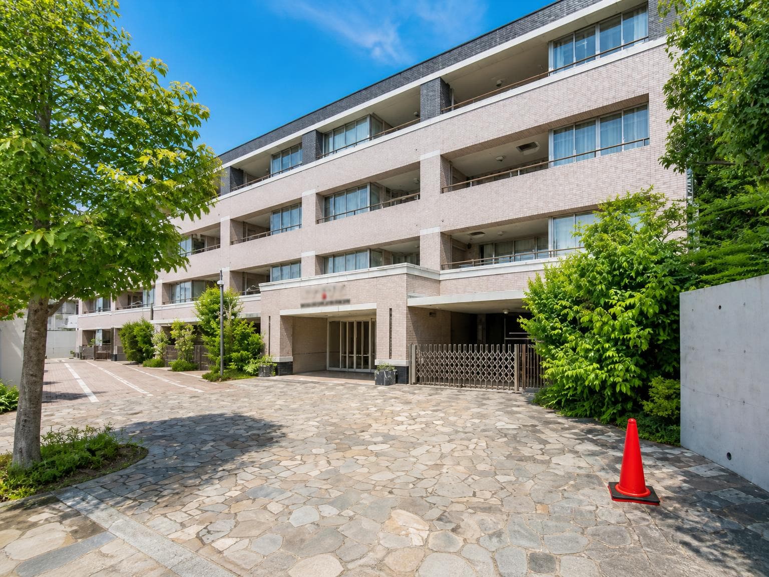 Mansion, Kobe City Higashinada Ward, Hyogo