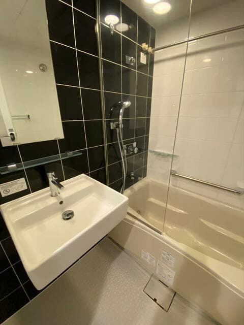 Dynacity Jimbocho / 1LDK Condominium (Leased), Chiyoda photo 5
