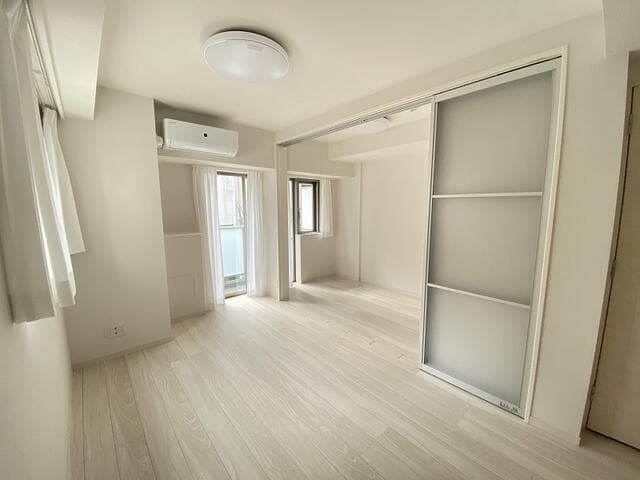 Dynacity Jimbocho / 1LDK Condominium (Leased), Chiyoda photo 8